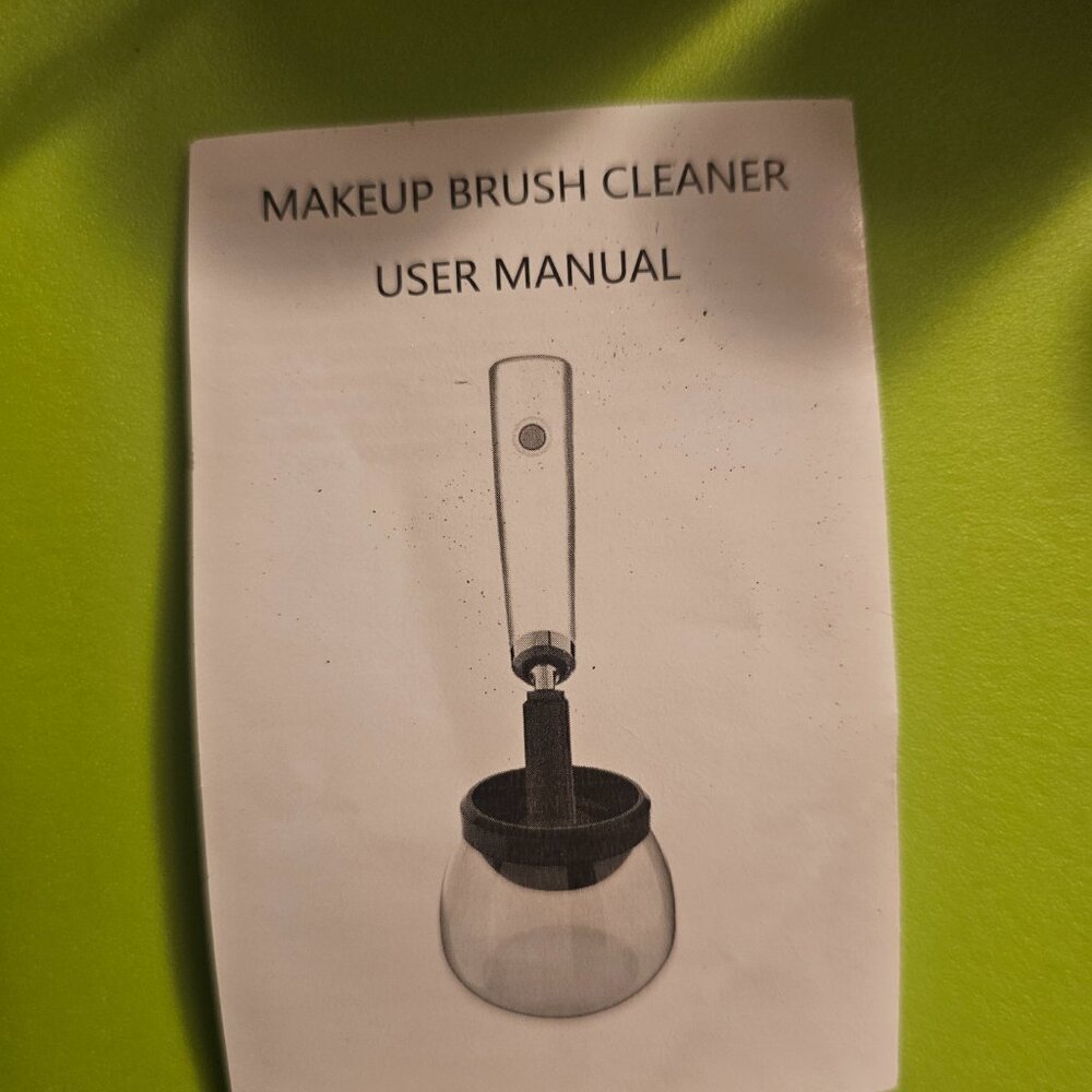 Makeup brush cleaner for TEEN or TWEEN